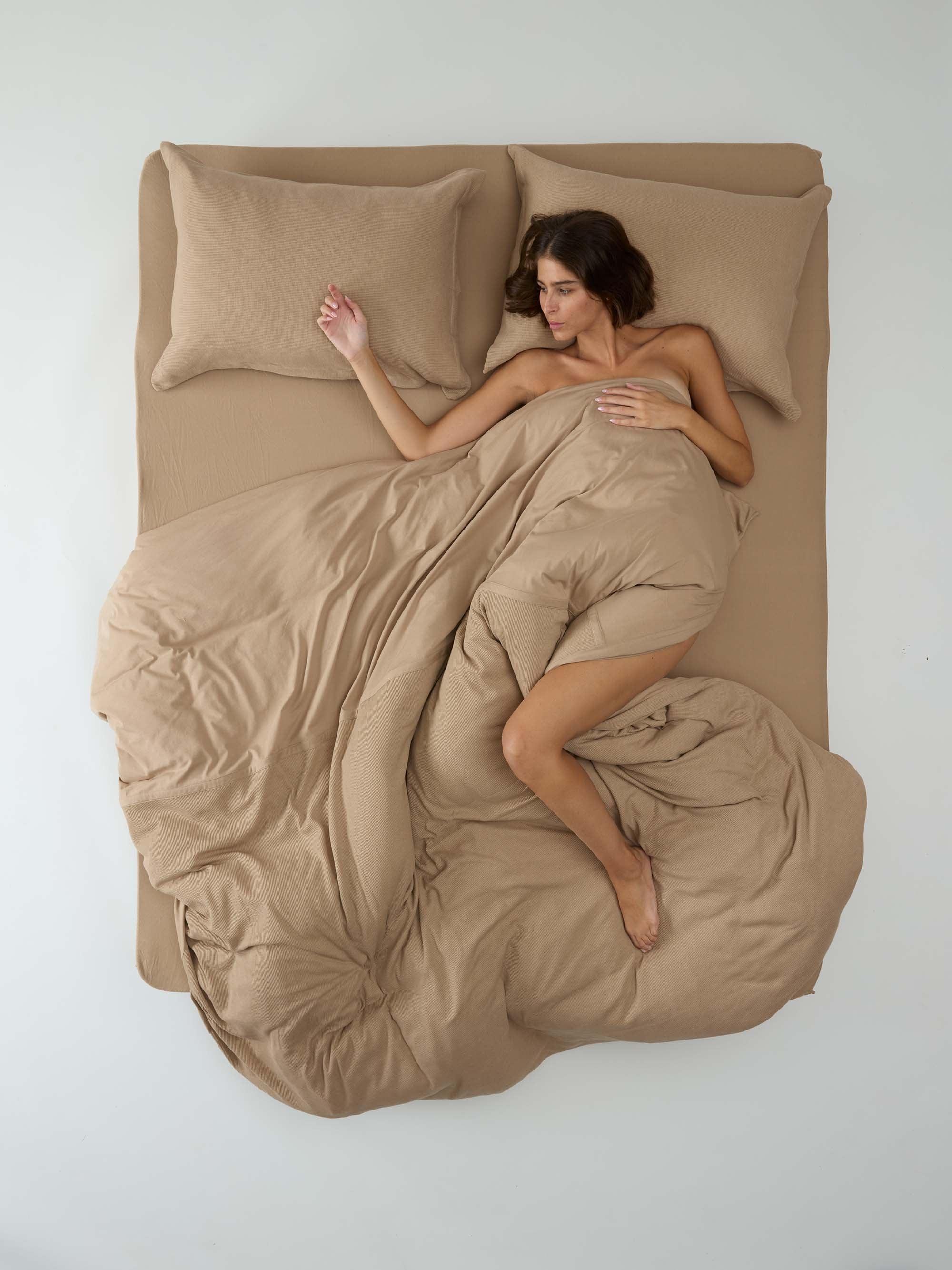 ציפה וציפיות טריקו Jacquard - מוקה