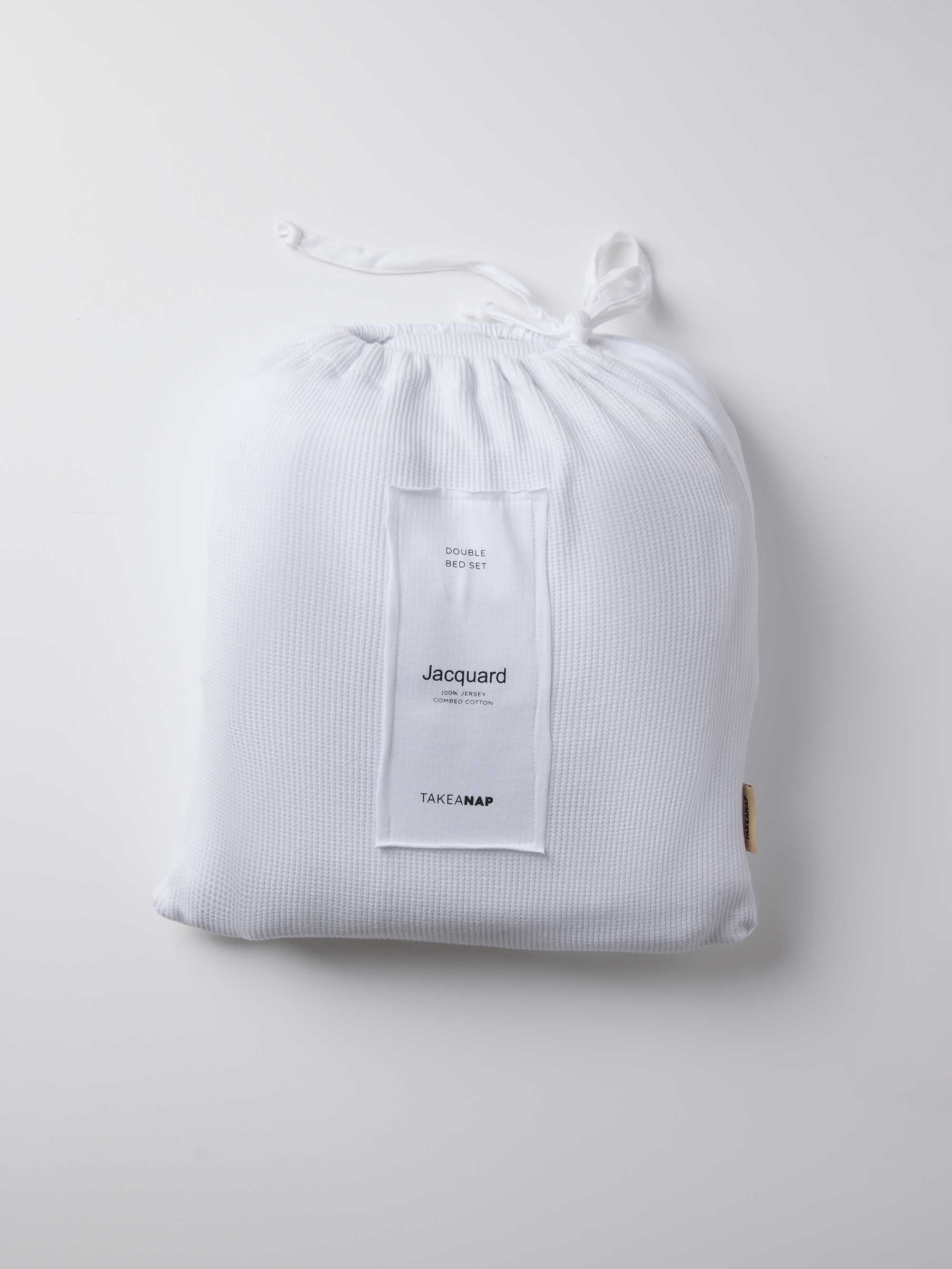 ציפה וציפיות טריקו Jacquard - לבן