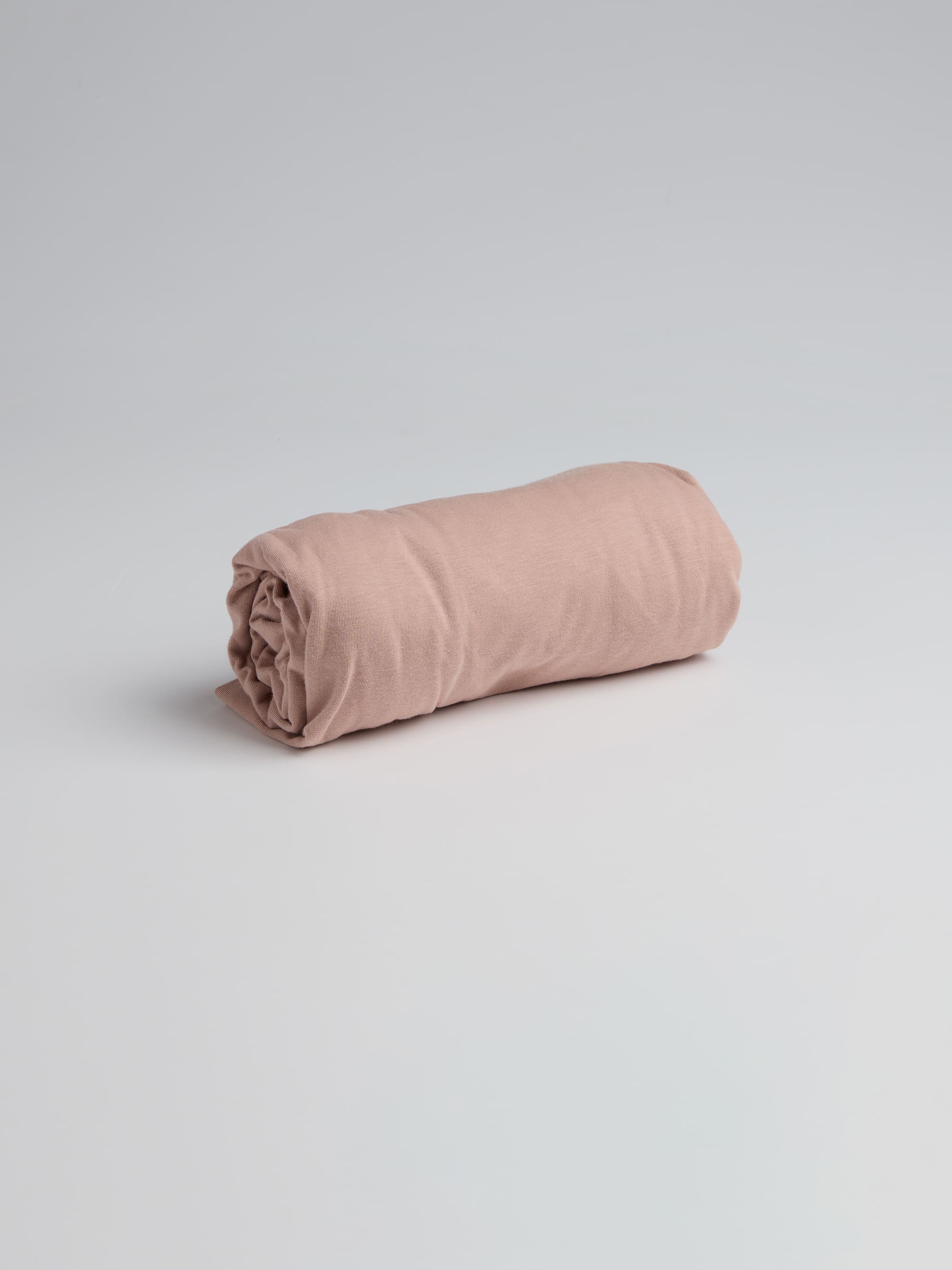 TAKEANAP cotton jersey fitted baby crib sheet in nude