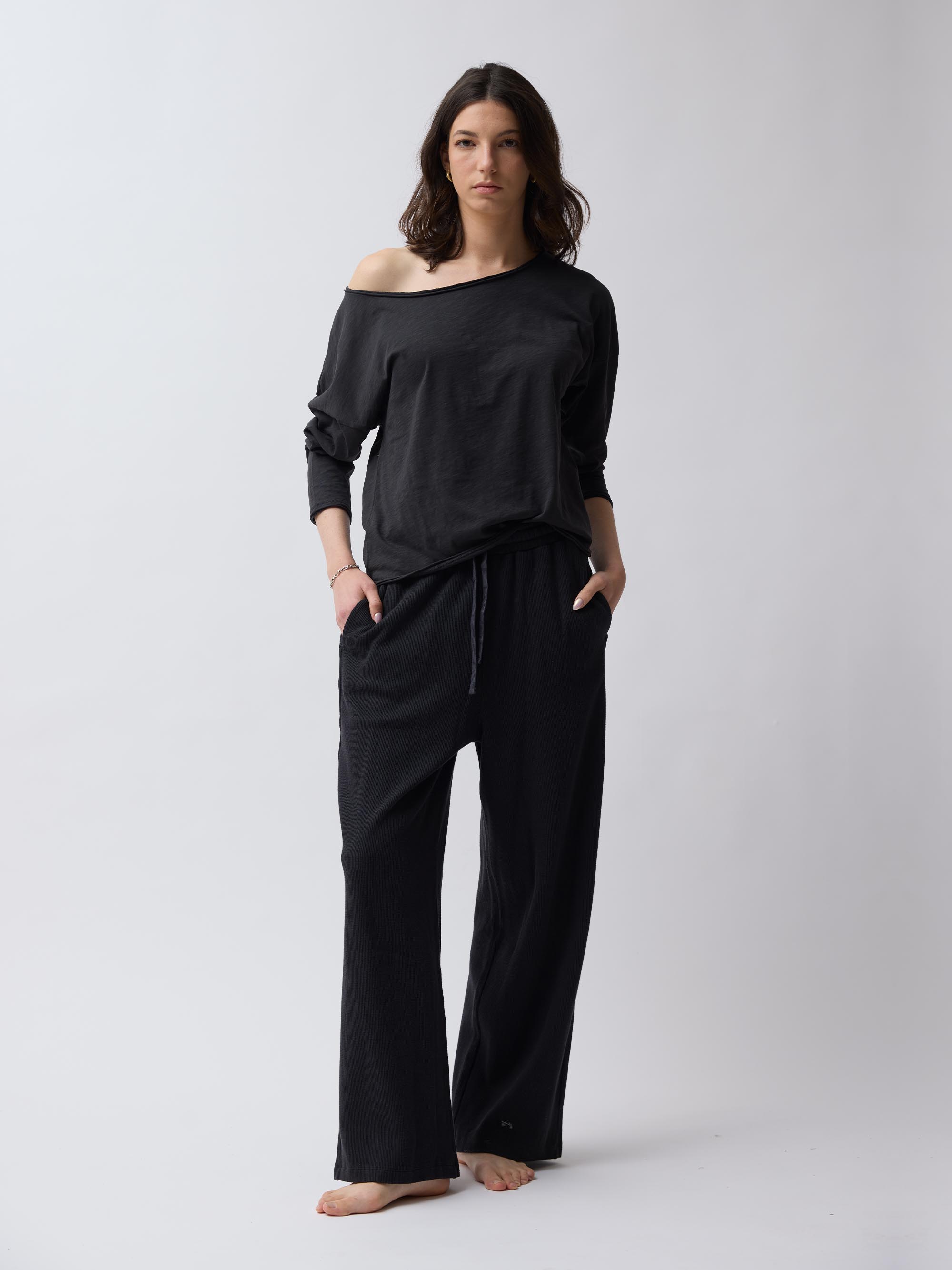 Organic Cotton Slub Off-Shoulder Shirt – Charcoal