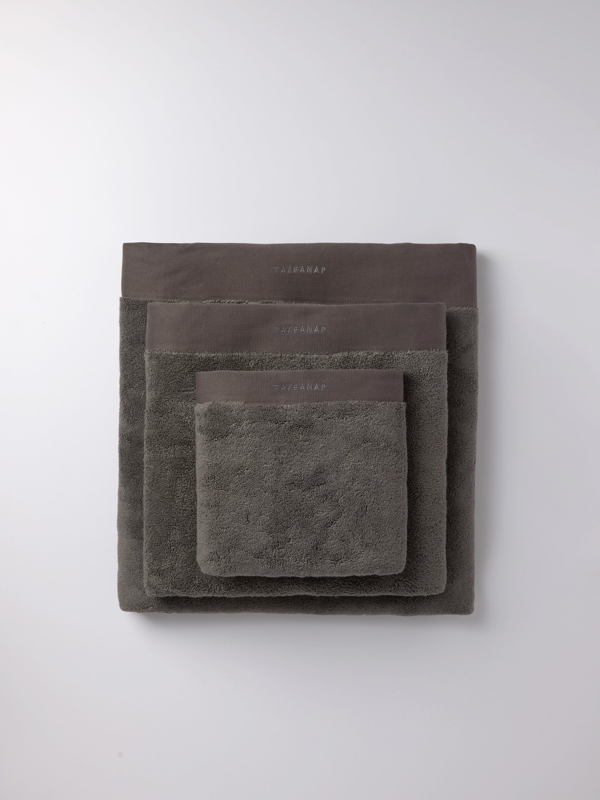 Quality 700 Bath Towel – Gray