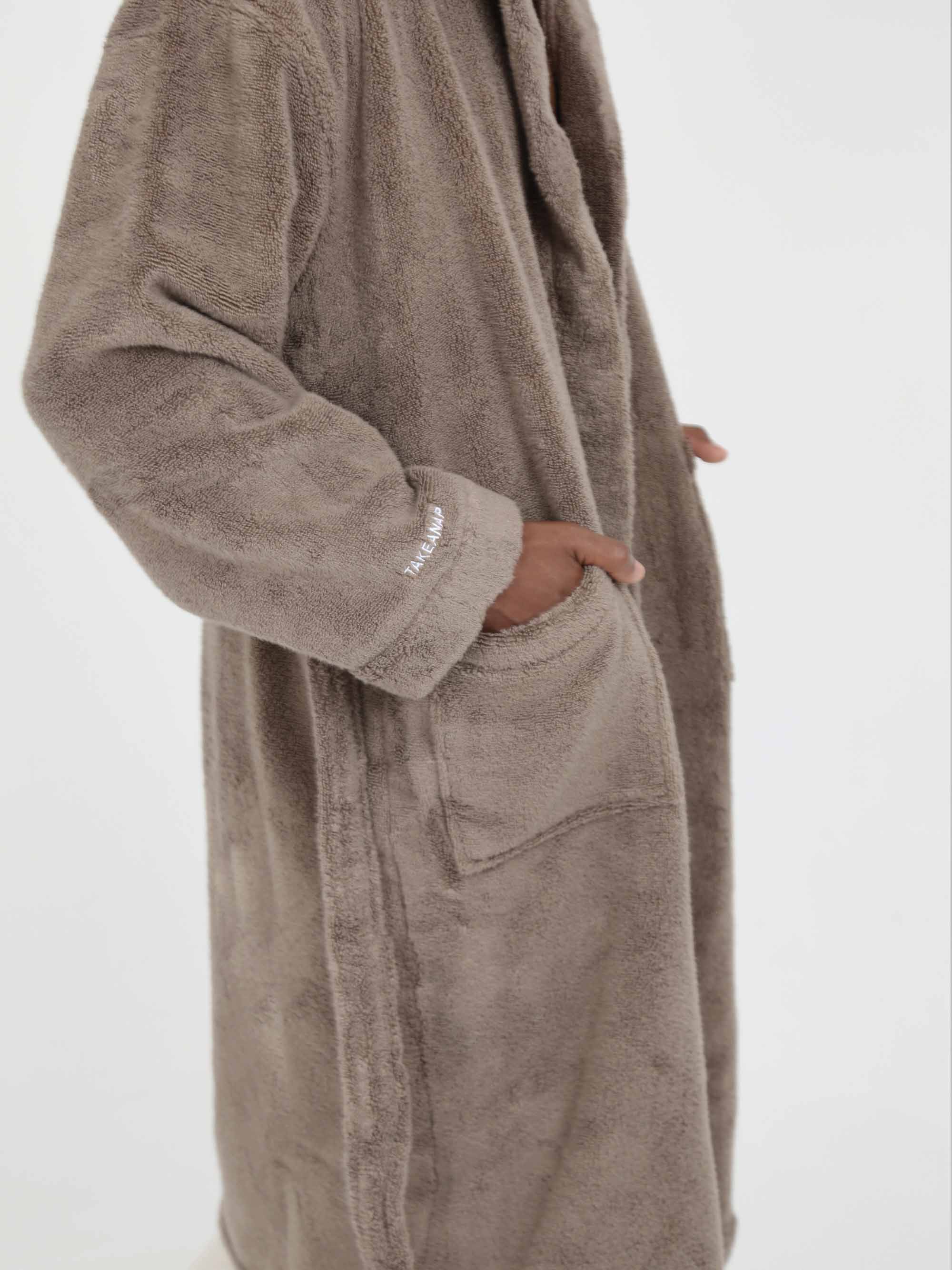 Quality Bathrobe – Mocha