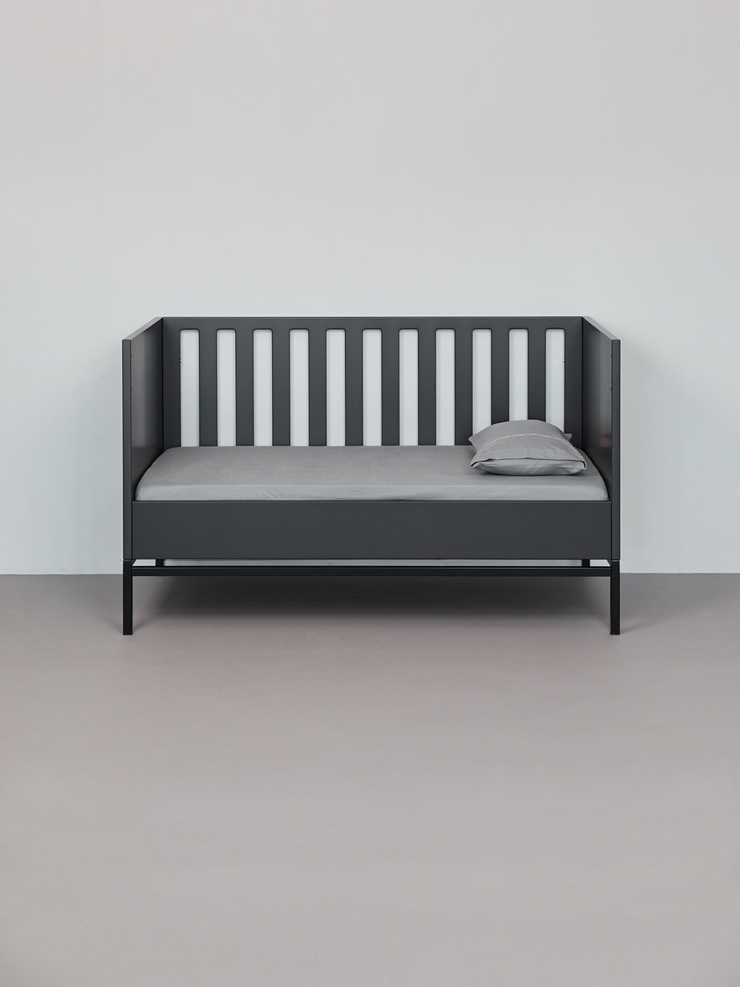 Basic Collection | Toddler Bed Set
