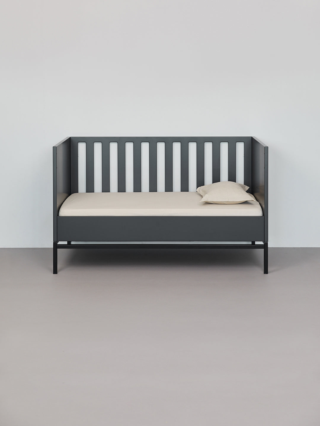 Basic Collection | Toddler Bed Set