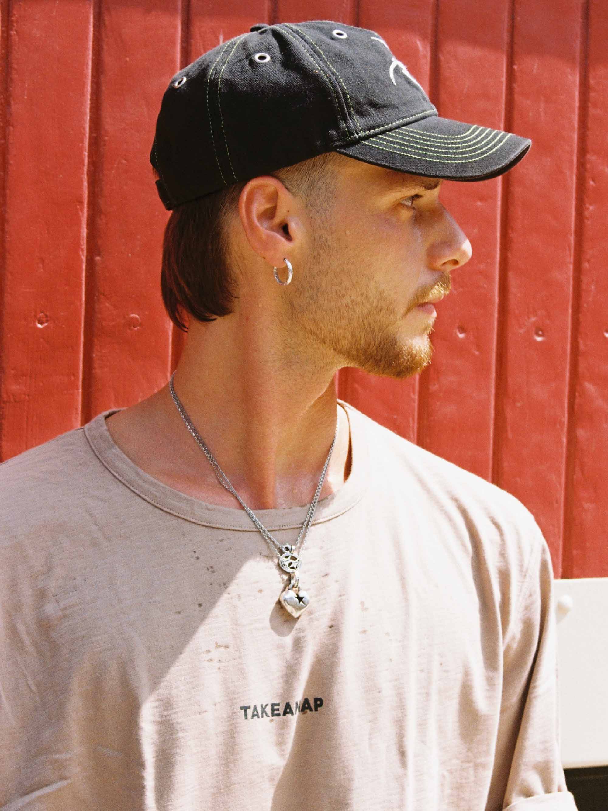 החולצה האורגנית יוניסקס - מוקה