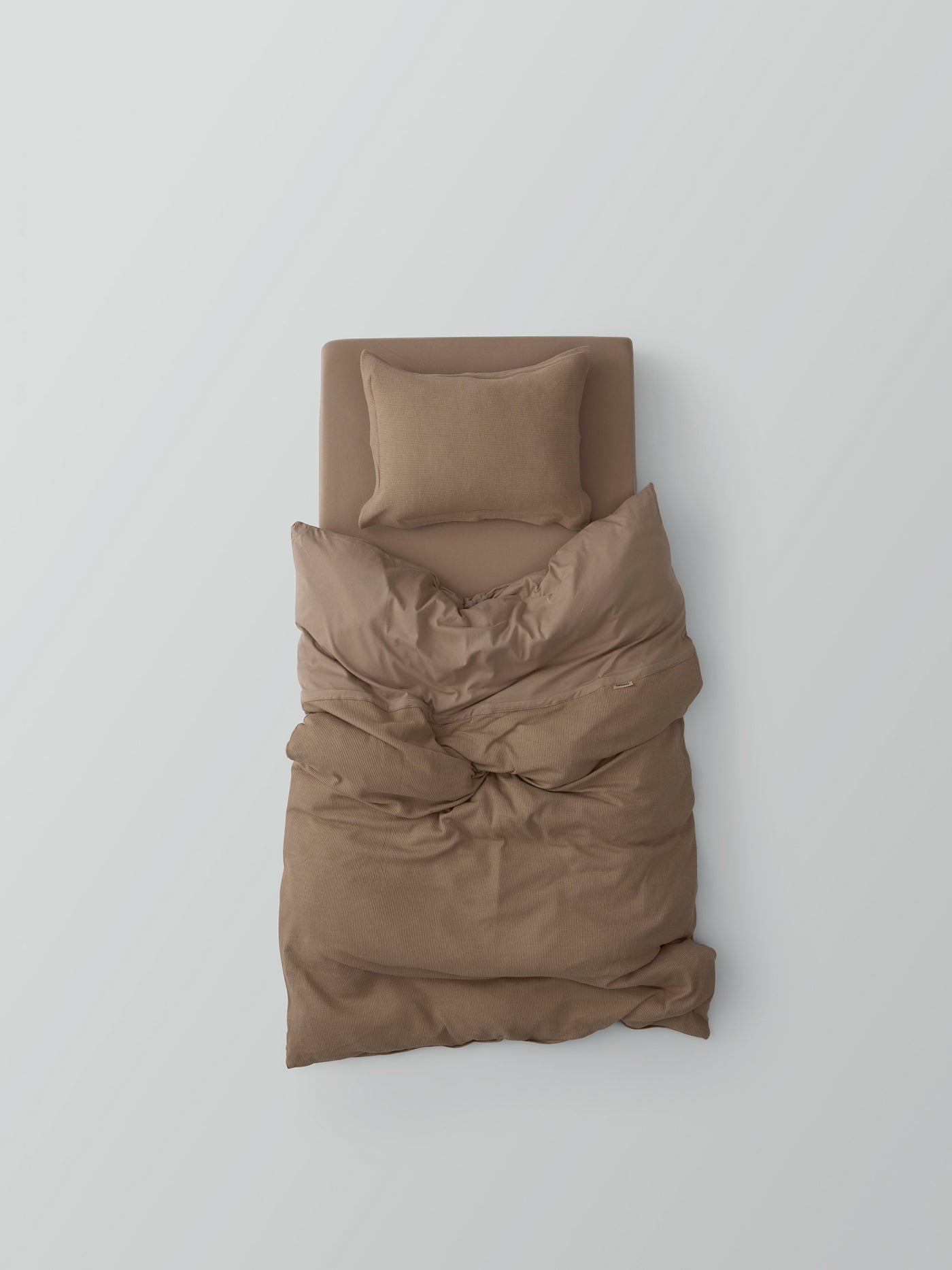 Jacquard Waffle Jersey Baby & Toddler Bedding Set – Mocha